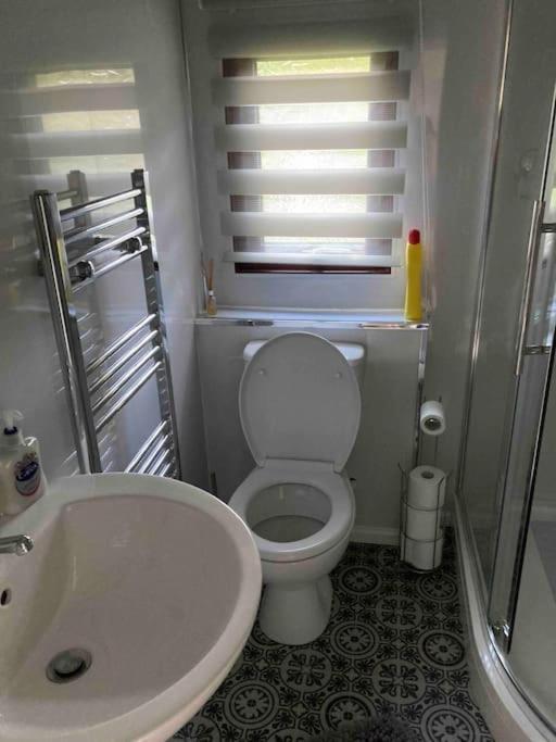 בילת' וולס Cwtch Cymru Lodge 7F Caer Beris Holiday Lodge Park מראה חיצוני תמונה