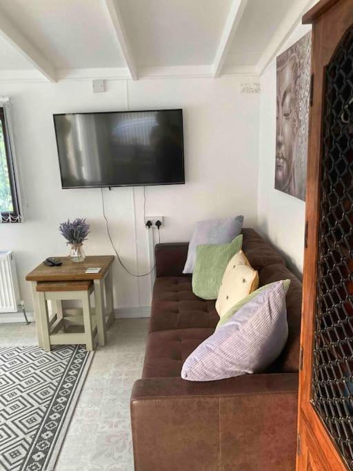 בילת' וולס Cwtch Cymru Lodge 7F Caer Beris Holiday Lodge Park מראה חיצוני תמונה